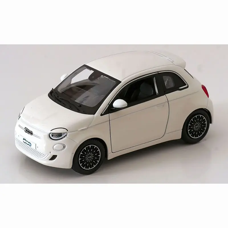 18-21110 Bburago - Fiat 500e (2023), bianca - Scala 1