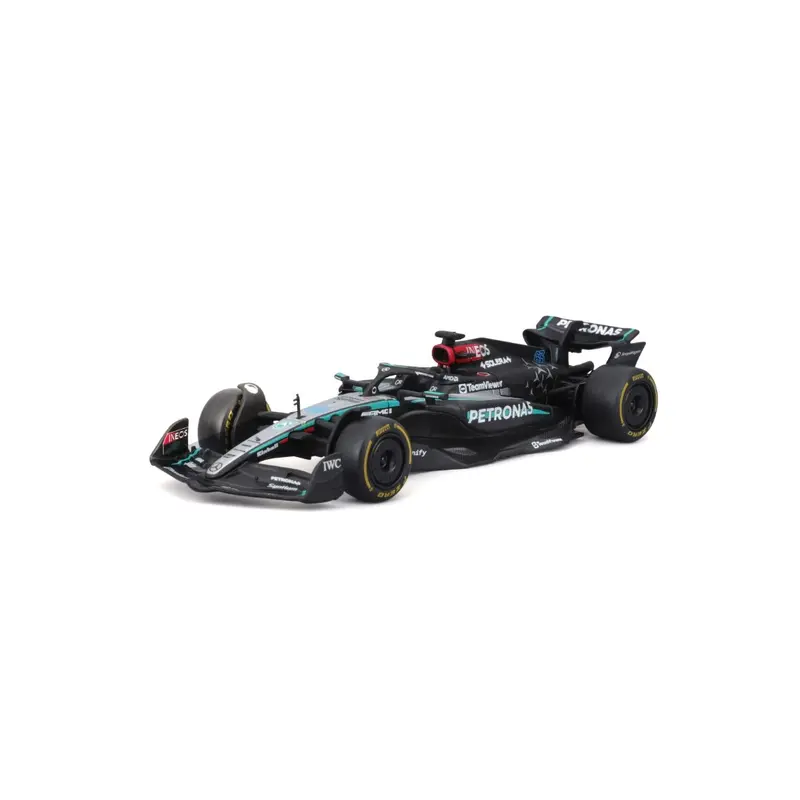 18-38208R Bburago Race - Mercedes F1 W15 E-performance #63 - 1