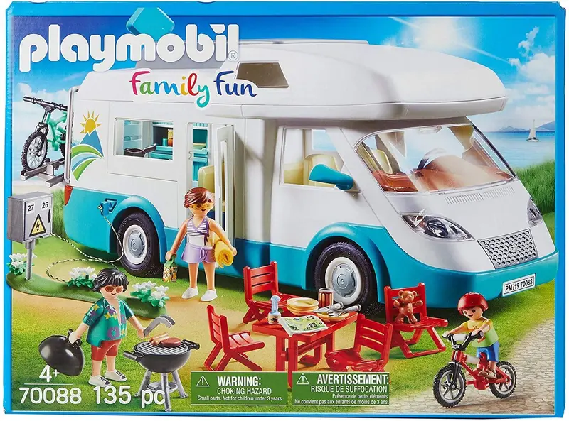 70088 Camper Con Famiglia In Viaggio