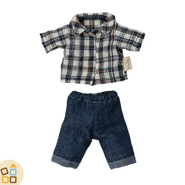 ABITI TOPO DAD, JEANS E CAMICIA QUADRI