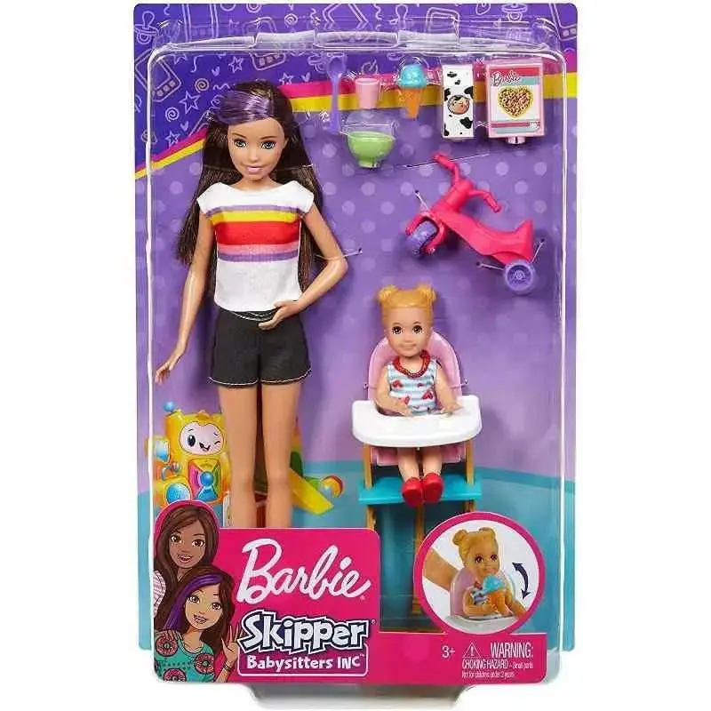 Barbie Skipper Babysitter dà la pappa