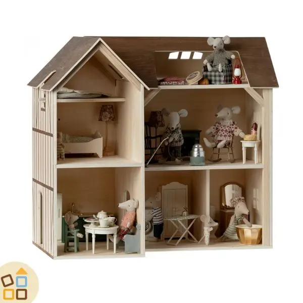 CASA IN LEGNO TOPO