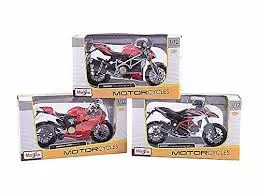 COLLEZIONE MOTO DUCATI 1