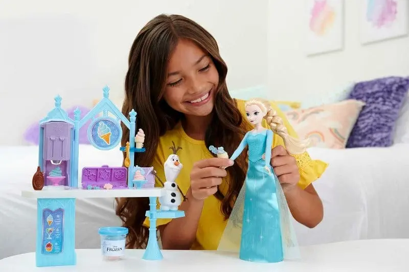 Disney Frozen Carretto dei Gelati di Elsa e Olaf, playset con pasta modellabile e Accessori - HMJ48