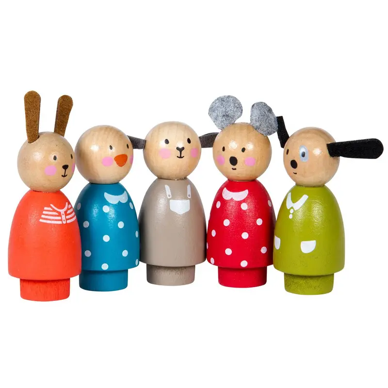 PERSONAGGI IN LEGNO, GRANDE FAMILLE