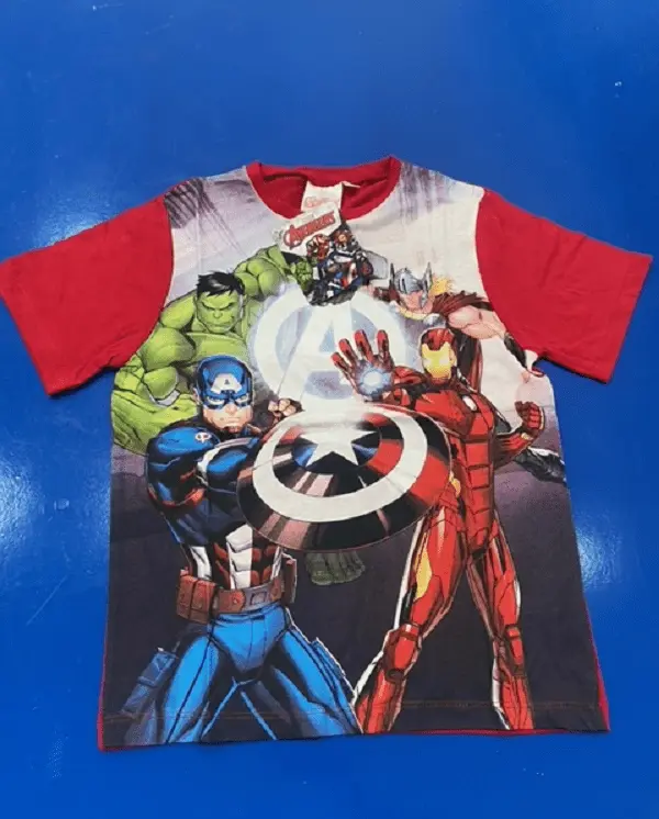 T-Shirt Avengers