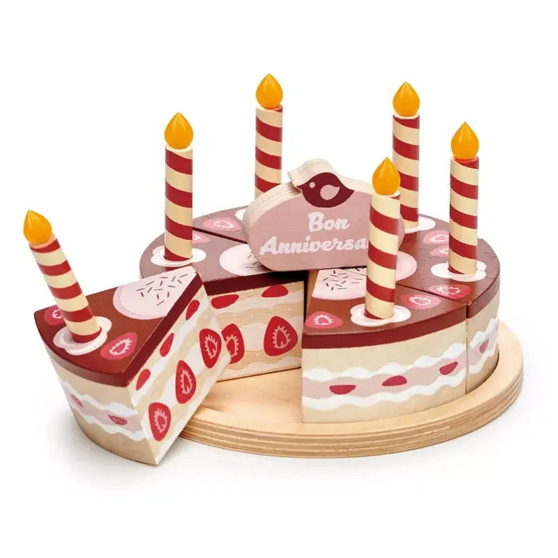 Torta di Compleanno al Cioccolato Tender Leaf